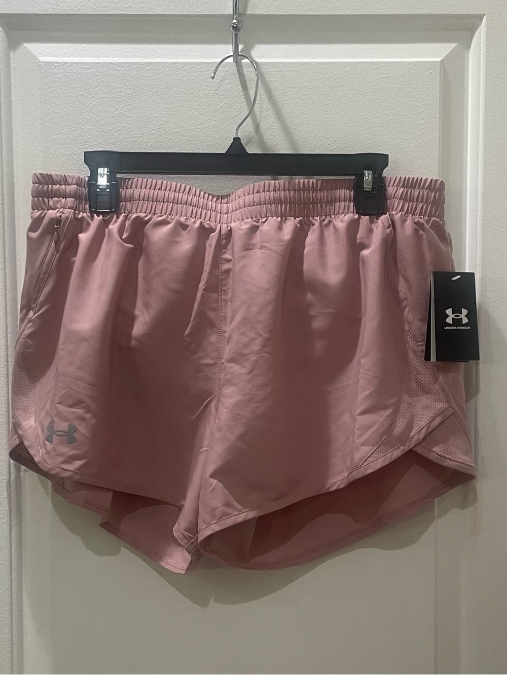 NEW…Under Armour Fly-By Shorts